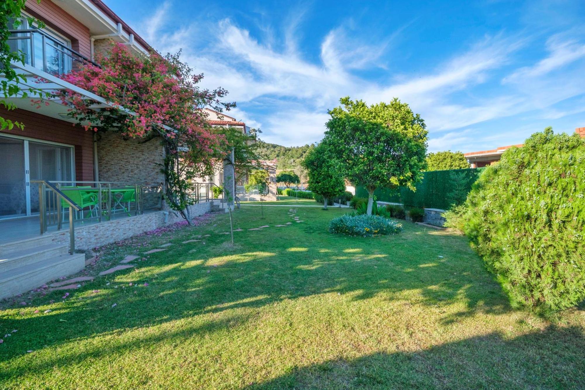 Golden Golf Sarigerme Villalari Экстерьер фото